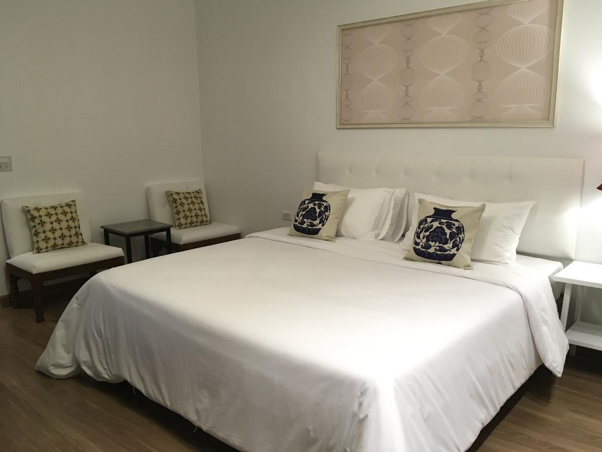 Phetcharat Grand Hotel Maesot Месот Екстер'єр фото