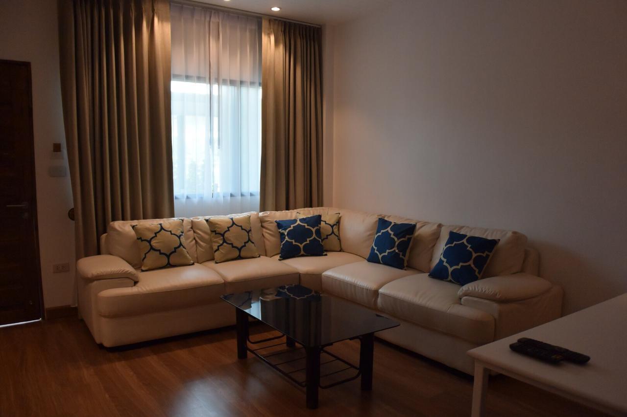 Phetcharat Grand Hotel Maesot Месот Екстер'єр фото